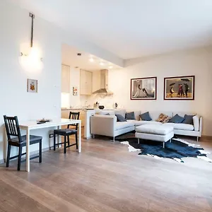  Apartment Santo Stefano Luxury Italien